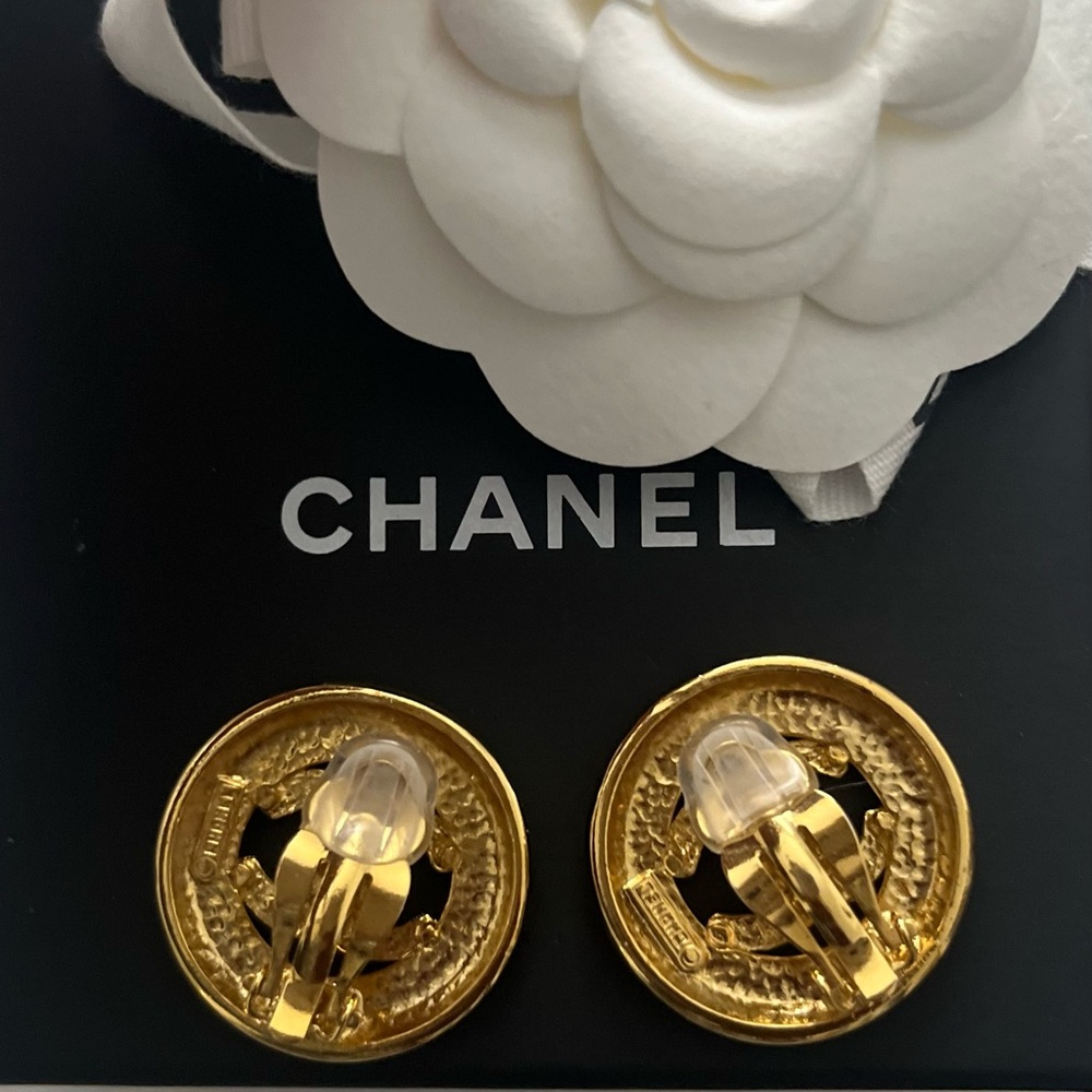Vintage Large Chanel Logo Earrings - Picture 4 of 7